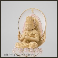 画像16: 仏像 大日如来 座像 柘植製 丸座 1.8寸 金泥書 淡彩色 さくら色 真言宗 /総柘植 つげ ツゲ １．８寸 1寸8分 １寸８分 丸台座 丸台 蓮華座 丸光背 円光背 仏壇用 御本尊 ピンク 桜色 (16)