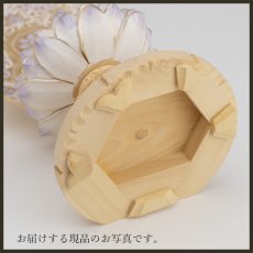 画像18: 仏像 釈迦如来 座像 柘植製/ツゲ 丸座 1.8寸 金泥書 淡彩色 藤色 曹洞宗・臨済宗・天台宗 /つげ １．８寸 1寸8分 １寸８分 丸台座 丸台 蓮華座 仏壇用 ご本尊 パープル 紫 むらさき (18)