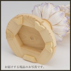 画像19: 仏像 釈迦如来 座像 柘植製/ツゲ 丸座 1.8寸 金泥書 淡彩色 藤色 曹洞宗・臨済宗・天台宗 /つげ １．８寸 1寸8分 １寸８分 丸台座 丸台 蓮華座 仏壇用 ご本尊 パープル 紫 むらさき (19)