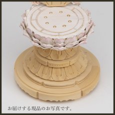 画像17: 仏像 釈迦如来 座像 柘植製/ツゲ 丸座 1.8寸 金泥書 淡彩色 さくら色 曹洞宗・臨済宗・天台宗 /つげ １．８寸 1寸8分 １寸８分 丸台座 丸台 蓮華座 仏壇用 ご本尊 ピンク 桜色 (17)