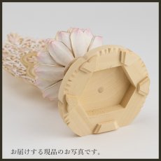 画像18: 仏像 釈迦如来 座像 柘植製/ツゲ 丸座 1.8寸 金泥書 淡彩色 さくら色 曹洞宗・臨済宗・天台宗 /つげ １．８寸 1寸8分 １寸８分 丸台座 丸台 蓮華座 仏壇用 ご本尊 ピンク 桜色 (18)