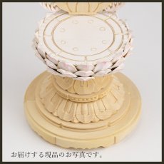 画像17: 仏像 釈迦如来 座像 柘植製/ツゲ 丸座 2寸 金泥書 淡彩色 さくら色 曹洞宗・臨済宗・天台宗 /つげ ２寸 2.0寸 ２．０寸 二寸 丸台座 丸台 蓮華座 仏壇用 ご本尊 ピンク 桜色 (17)
