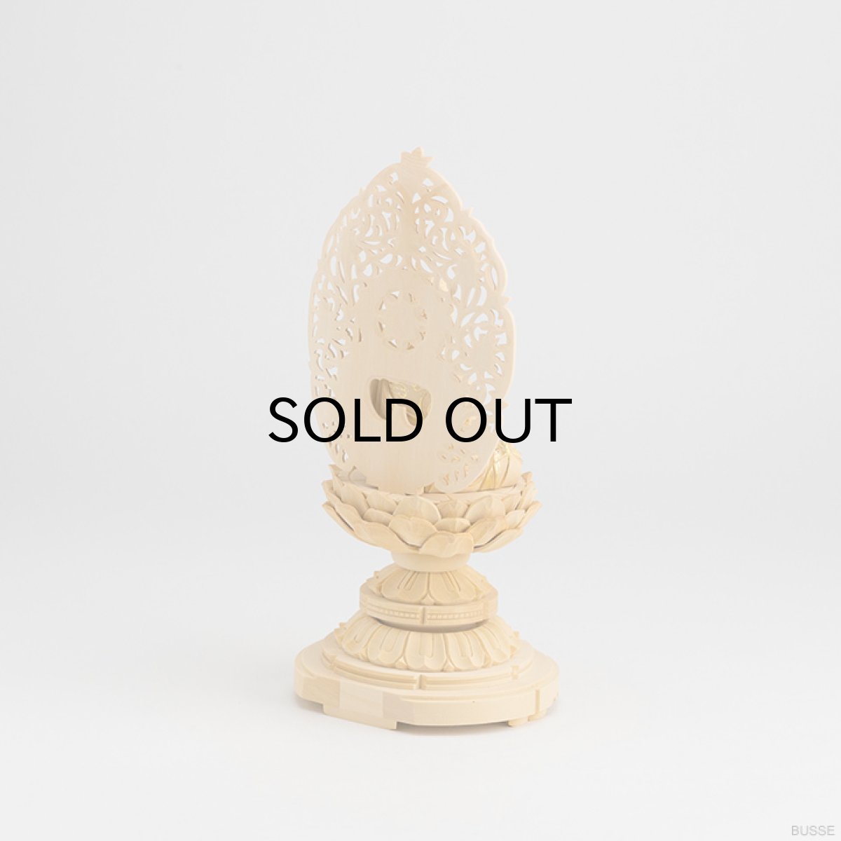 画像9: 仏像 釈迦如来 座像 柘植製/ツゲ 丸座 1.8寸 金泥書 曹洞宗・臨済宗・天台宗 /おしゃか様 つげ １．８寸 1寸8分 １寸８分 丸台座 丸台 蓮華座 仏壇用 ご本尊 (9)