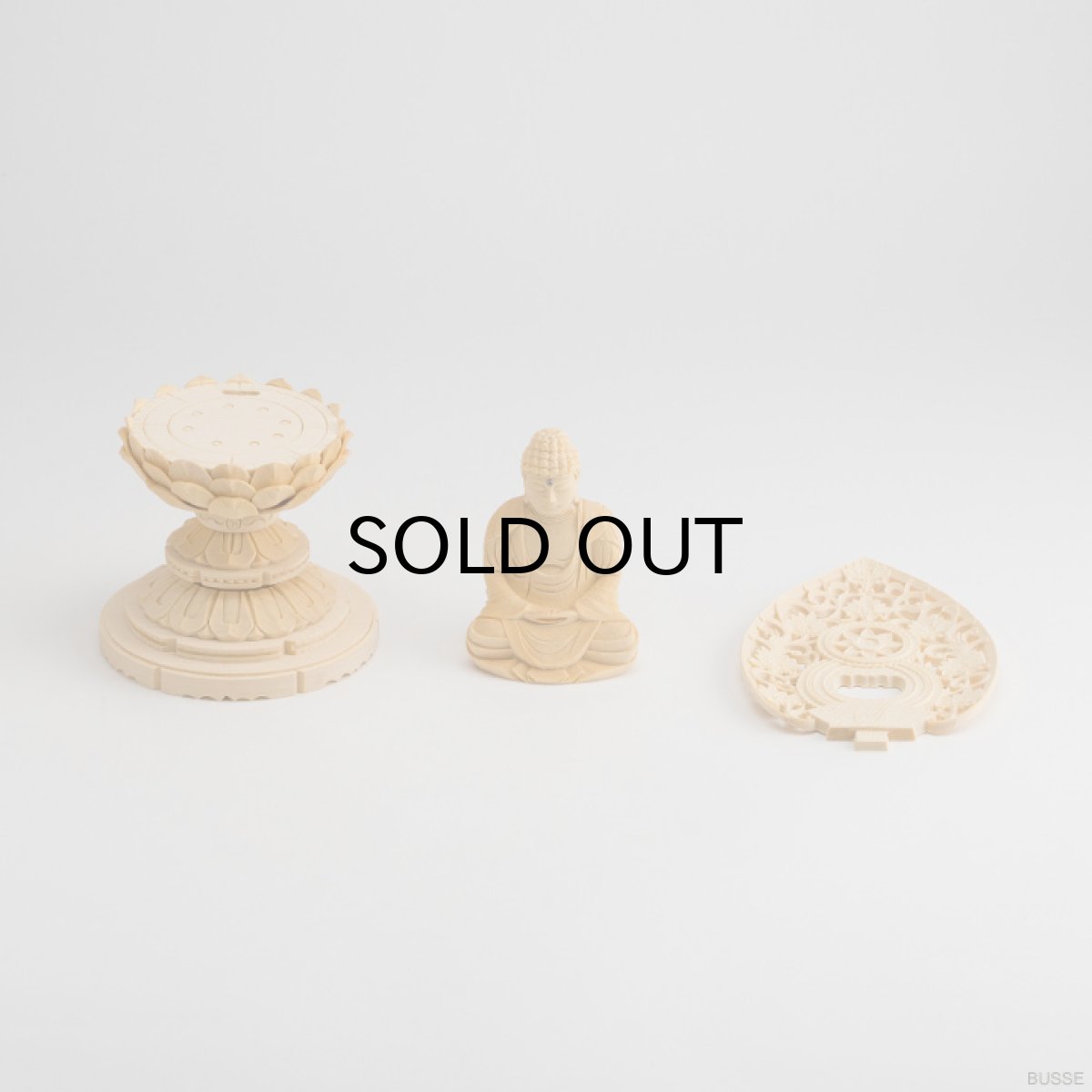 画像10: 仏像 釈迦如来 座像 ヒノキ製 丸座 2寸 曹洞宗・臨済宗・天台宗 /桧木 檜 ひのき ２寸 2.0寸 ２．０寸 二寸 丸台座 蓮華座 唐草光背 御本尊 (10)