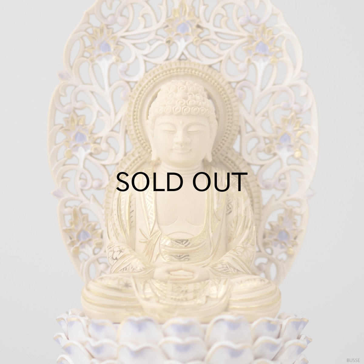 画像4: 仏像 釈迦如来 座像 柘植製/ツゲ 丸座 2寸 金泥書 淡彩色  藤色 曹洞宗・臨済宗・天台宗 /つげ ２寸 2.0寸 ２．０寸 二寸 丸台座 丸台 蓮華座 仏壇用 ご本尊 (4)