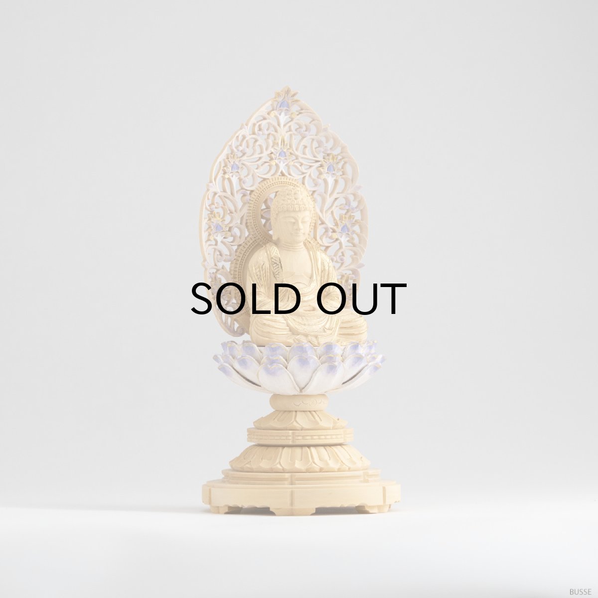 画像2: 仏像 釈迦如来 座像 柘植製/ツゲ 丸座 1.8寸 金泥書 淡彩色 藤色 曹洞宗・臨済宗・天台宗 /つげ 1.8寸 1寸8分 1寸8分 丸台座 丸台 蓮華座 仏壇用 ご本尊 (2)