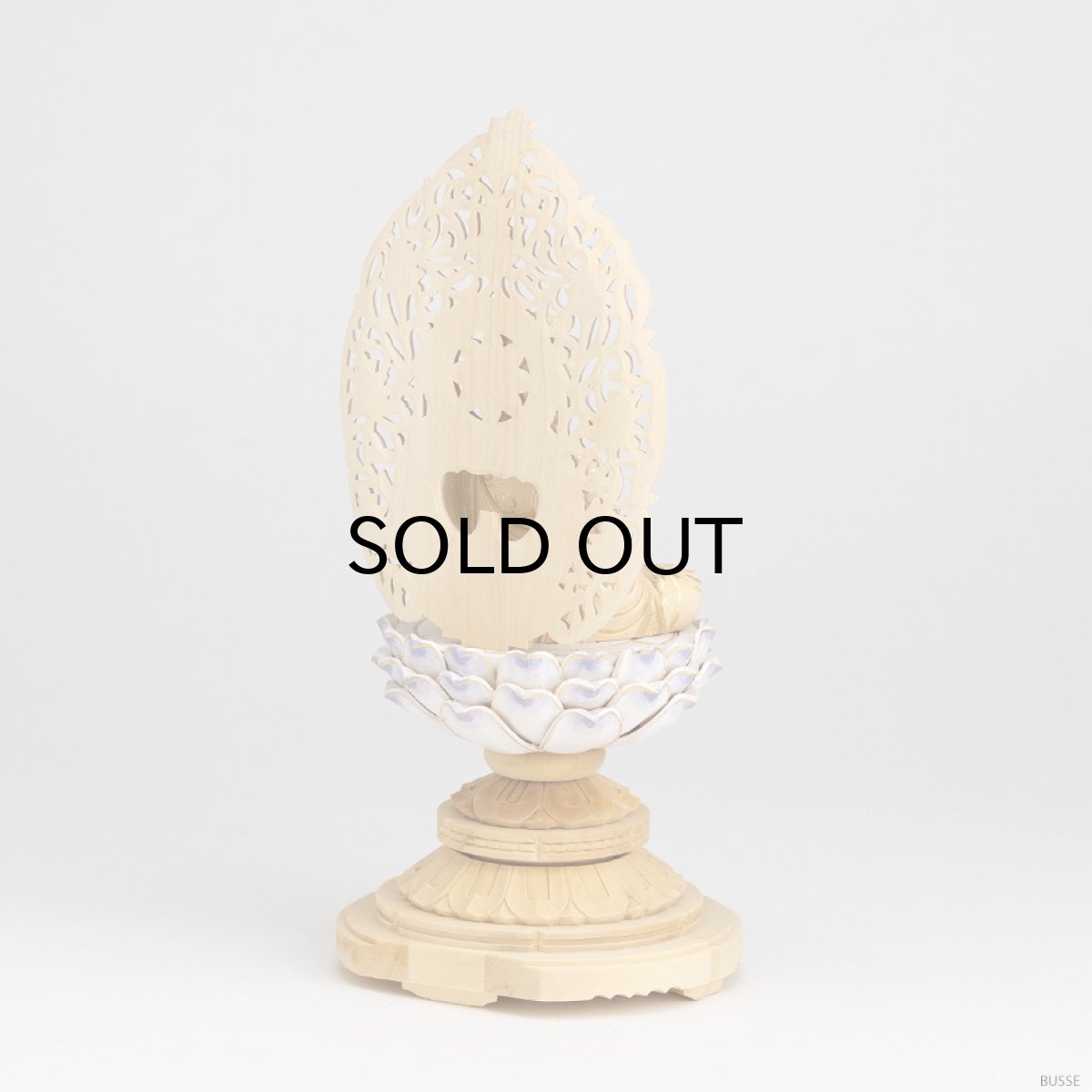 画像9: 仏像 釈迦如来 座像 柘植製/ツゲ 丸座 2寸 金泥書 淡彩色  藤色 曹洞宗・臨済宗・天台宗 /つげ ２寸 2.0寸 ２．０寸 二寸 丸台座 丸台 蓮華座 仏壇用 ご本尊 (9)