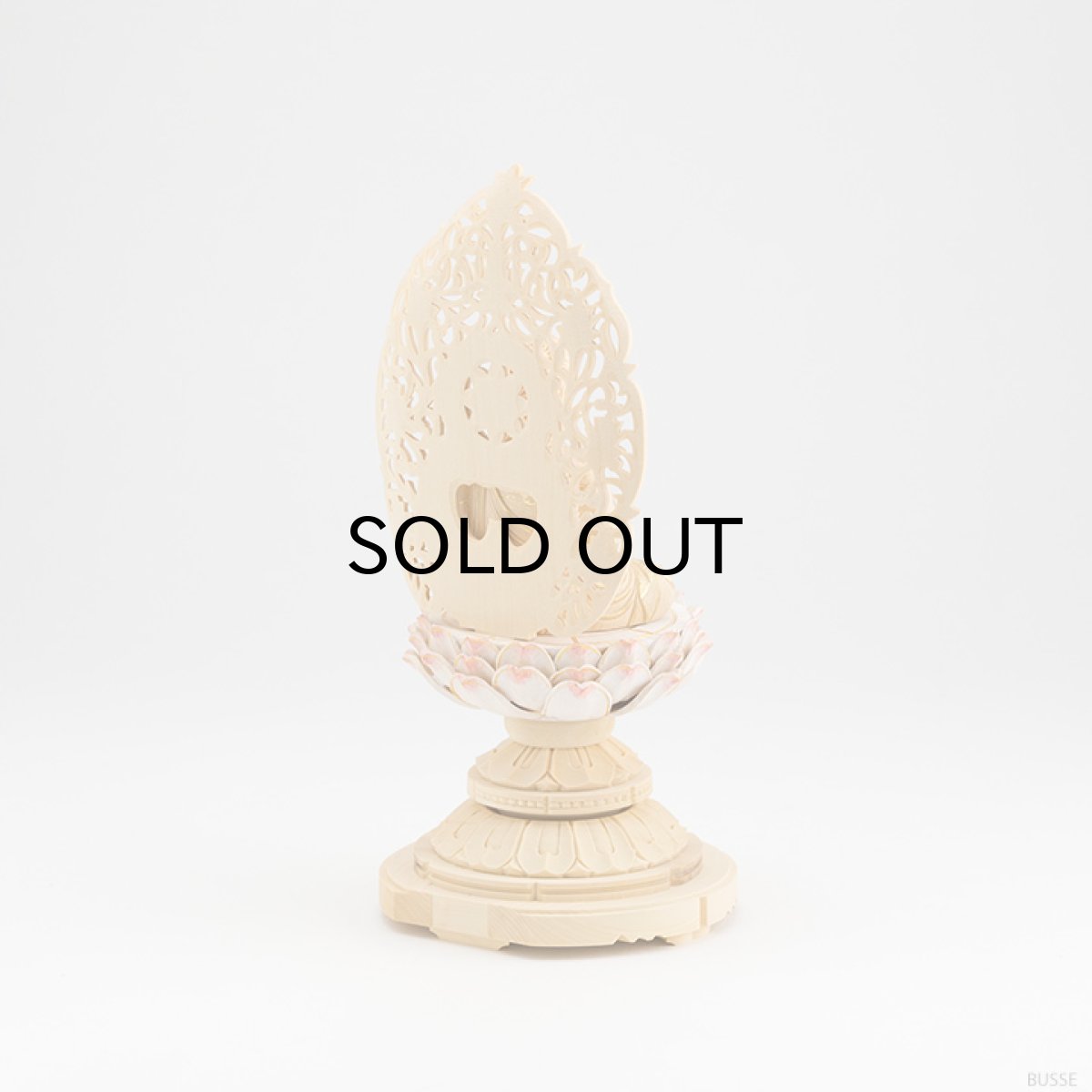 画像9: 仏像 釈迦如来 座像 柘植製/ツゲ 丸座 2寸 金泥書 淡彩色 さくら色 曹洞宗・臨済宗・天台宗 /つげ ２寸 2.0寸 ２．０寸 二寸 丸台座 丸台 蓮華座 仏壇用 ご本尊 ピンク 桜色 (9)