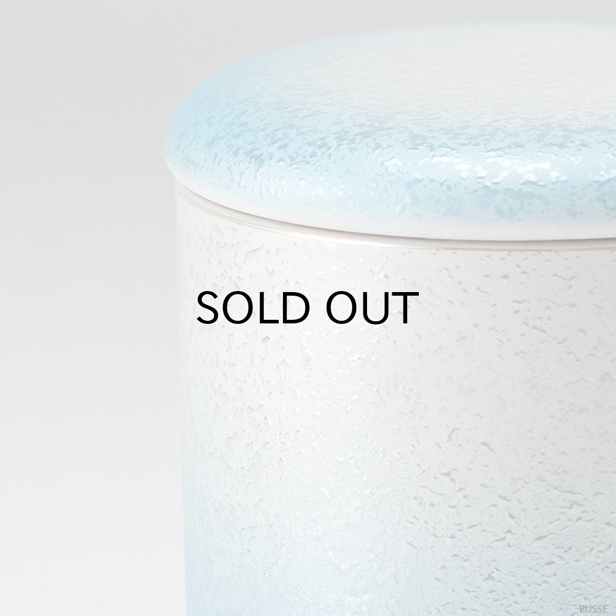 画像4: 骨壷 ミニ骨壷 やわらぎ ラスターブルー 2.5寸 /手元供養 分骨用 骨壷 ミニ 骨壺 骨つぼ シリコン付骨カメ 日本製 国産 おしゃれ かわいい 陶器 青 水色 空色 ブルー (4)