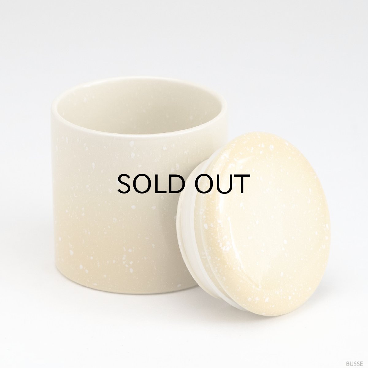 画像2: 骨壷 ミニ骨壷 やわらぎ ゆず 2.5寸 /手元供養 分骨用 骨壷 ミニ 骨壺 骨つぼ シリコン付骨カメ 日本製 国産 おしゃれ かわいい 陶器 柚子 黄色 イエロー (2)