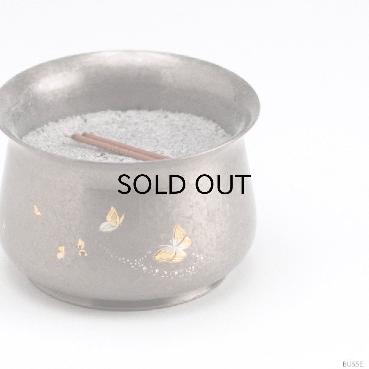 画像2: モダン仏具セット 『夢幻 朧銀色 てふてふ彫り 4点』 (2)